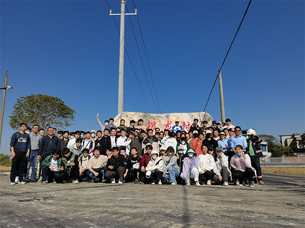 長沙太空金路橋材料有限公司,雙鋼輪壓路機,福格勒瀝青攤鋪機,AC系列,AF系列,SBS系列